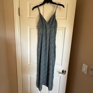 Abercrombie & Fitch Green Ditsy Floral Midi Dress with Slit